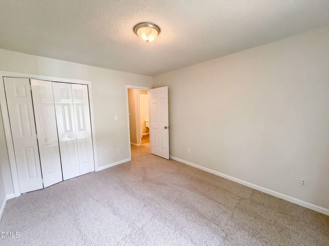Photo of 1004 Clifford Drive