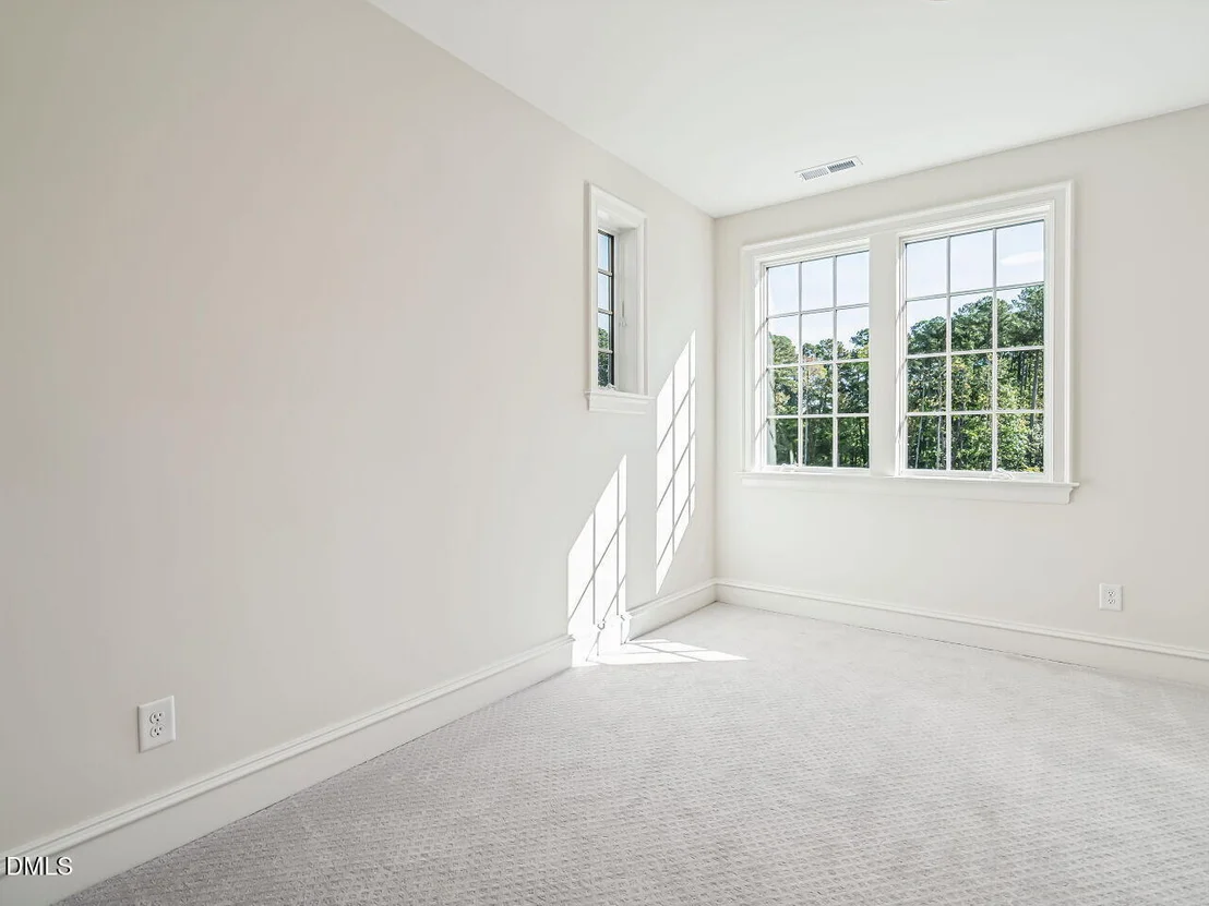 Photo of 1104 Oldfourth Lane
