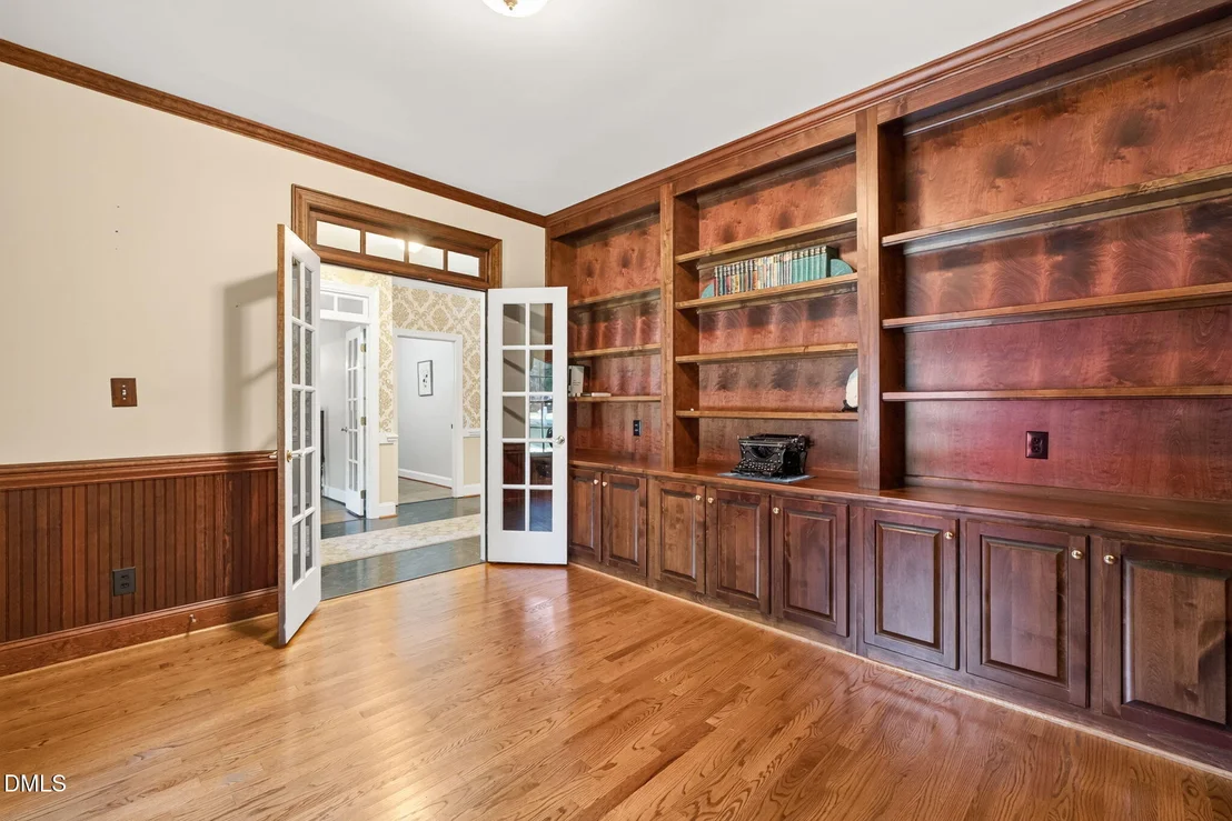 Photo of 3400 Queen Ann Drive