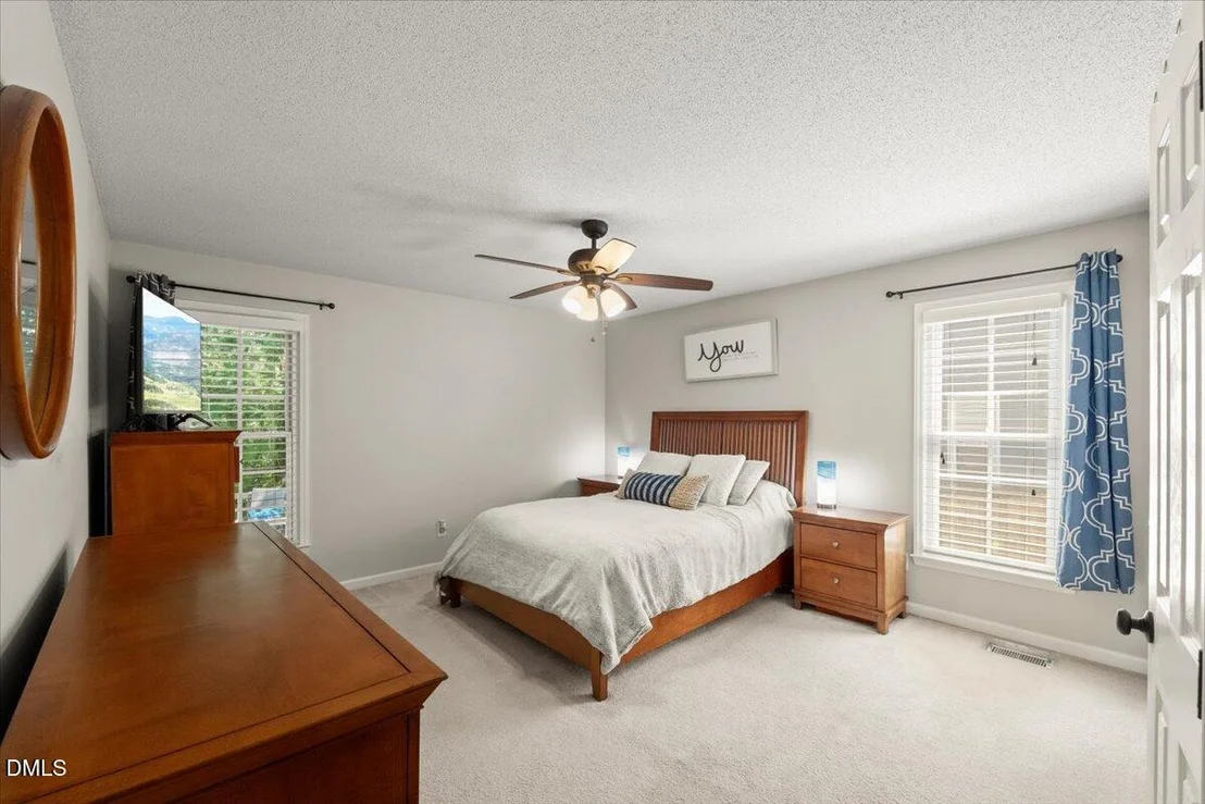 Photo of 1413 Greenside Drive
