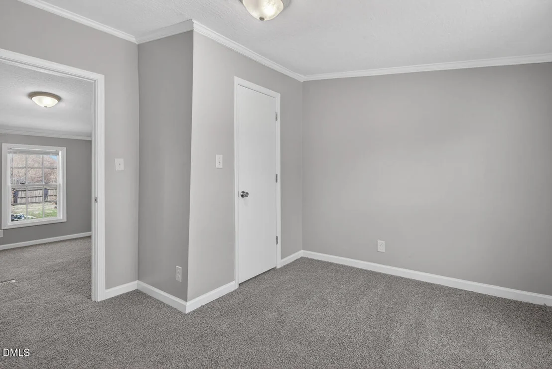 Photo of 1622 Lancaster Road