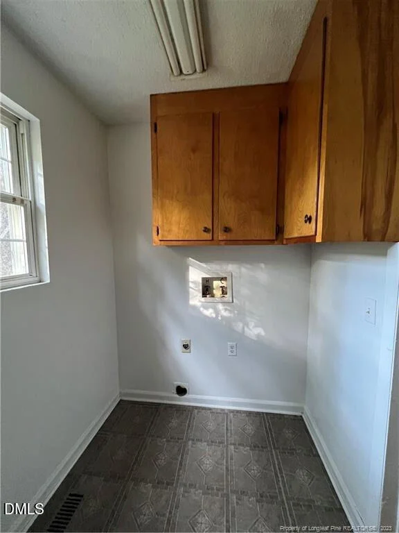 Photo of 2594 Marks Road