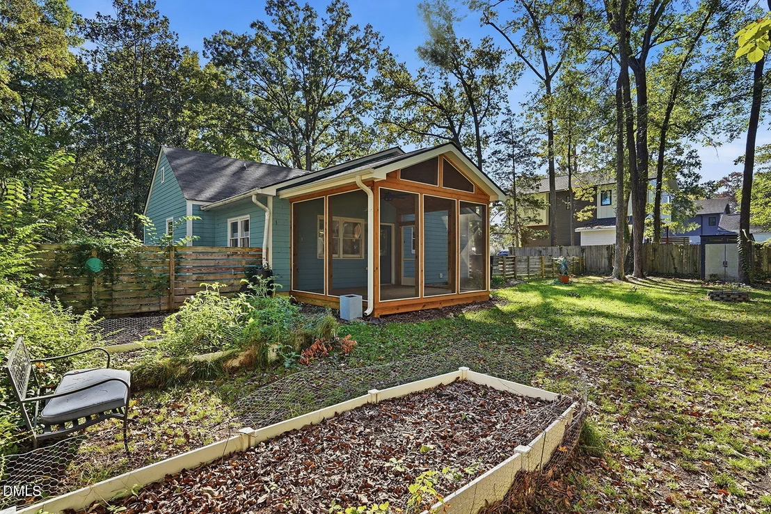 Photo of 2409 Margaret Avenue