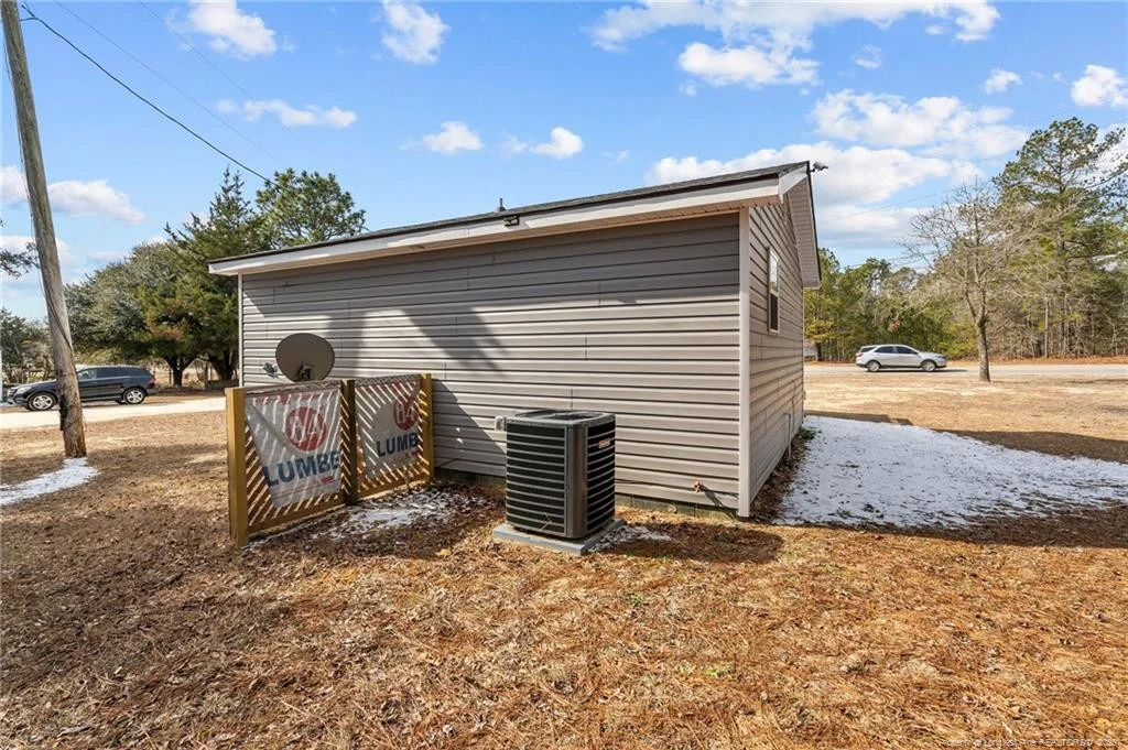 Photo of 422 Doc Brown Road