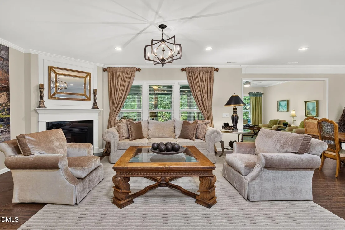 Photo of 403 Tuttle Road