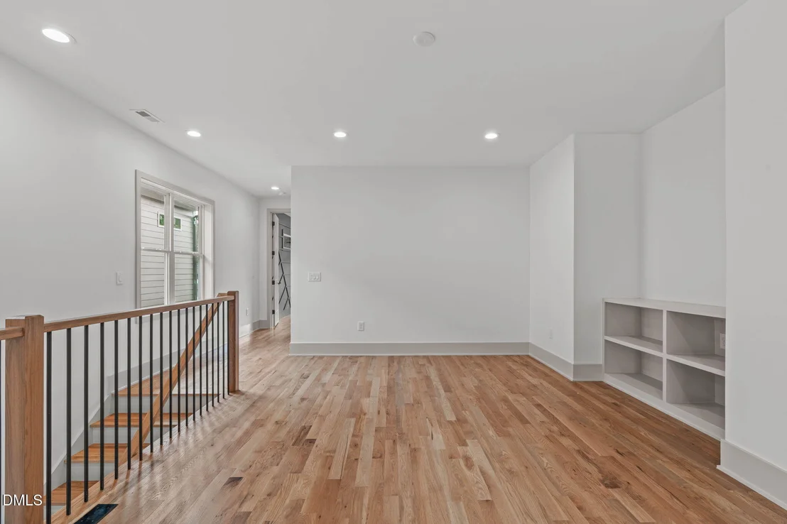 Photo of 1005 Addison Place