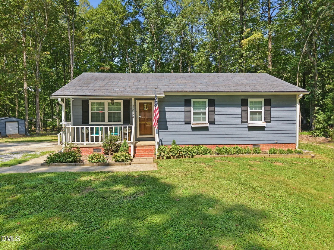 Photo of 1634 Hurdle Mills Road
