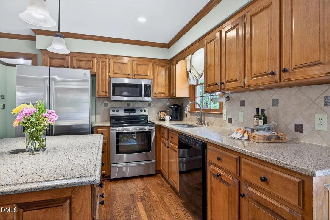 Photo of 7913 River Ridge Road