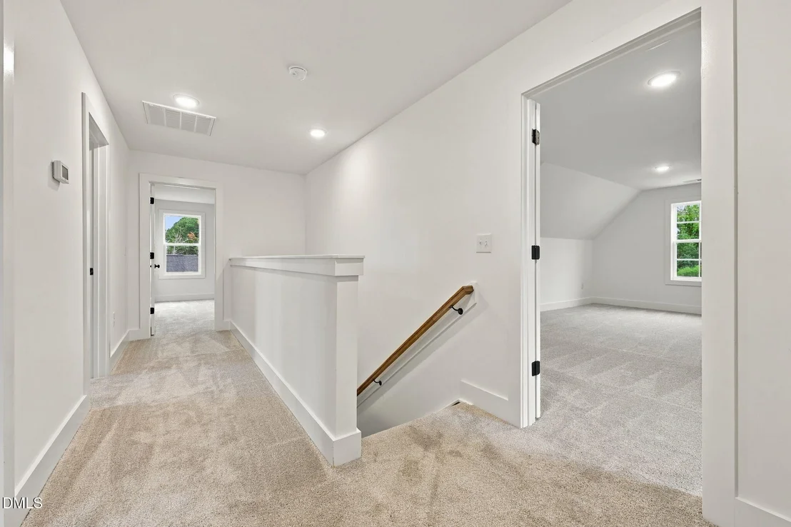 Photo of 131 Grinnell Loop