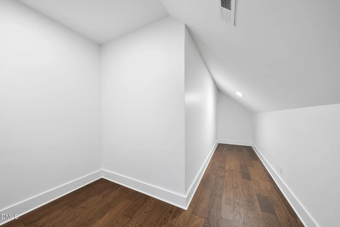 Photo of 904 Harrison Ridge Road
