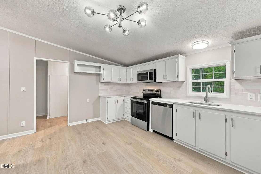 Photo of 1703 Horseshoe Bend Road
