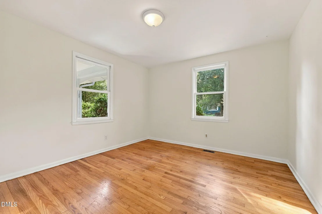 Photo of 404 Longleaf Drive