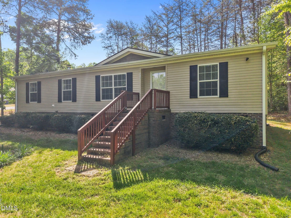 Photo of 1713 Crissy Lane