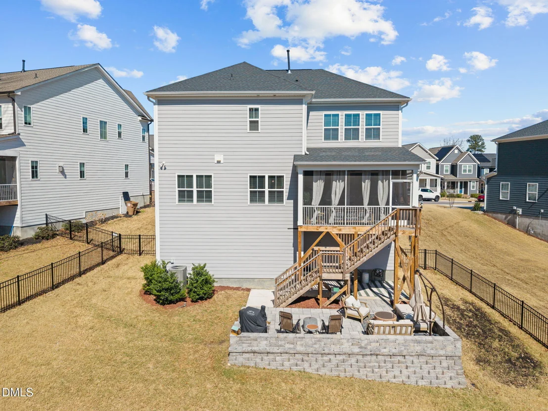 Photo of 512 Basin Hill Drive