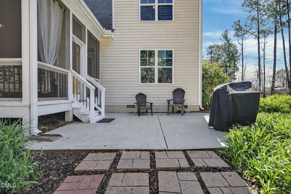 Photo of 25 Carriden Drive