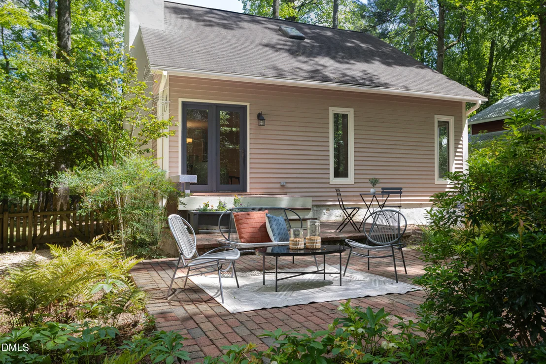 Photo of 414 Waterside Drive