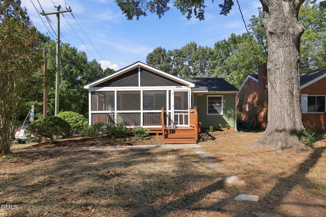 Photo of 2514 Chapel Hill Road