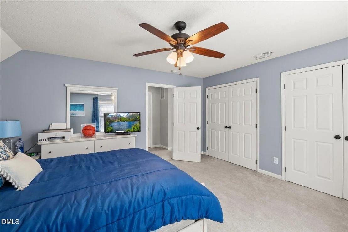 Photo of 1413 Greenside Drive