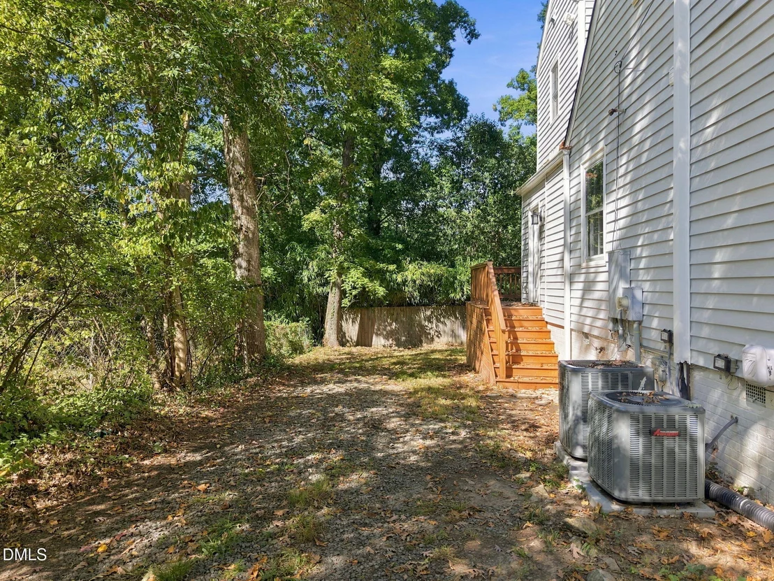 Photo of 2106 Woodrow Street
