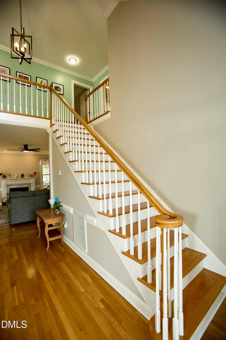 Photo of 4530 Dewfield Drive N