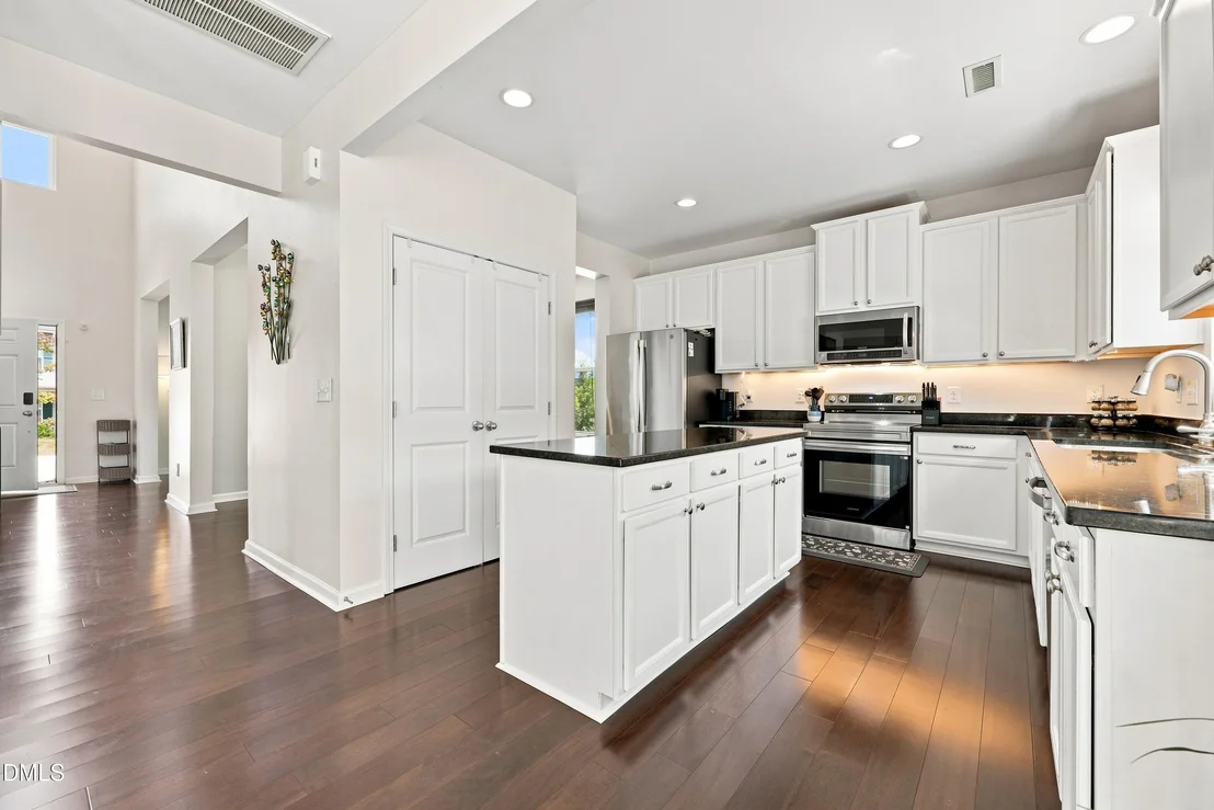 Photo of 124 Rosebud Lane