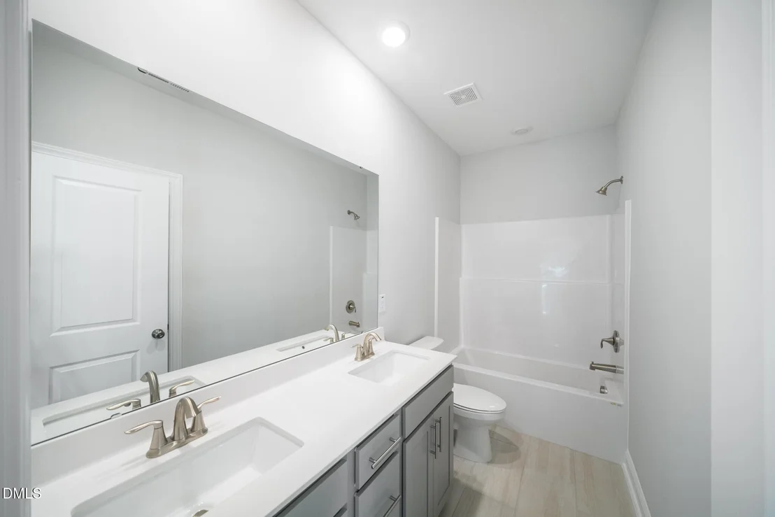 Photo of 129 Fablewood Trail