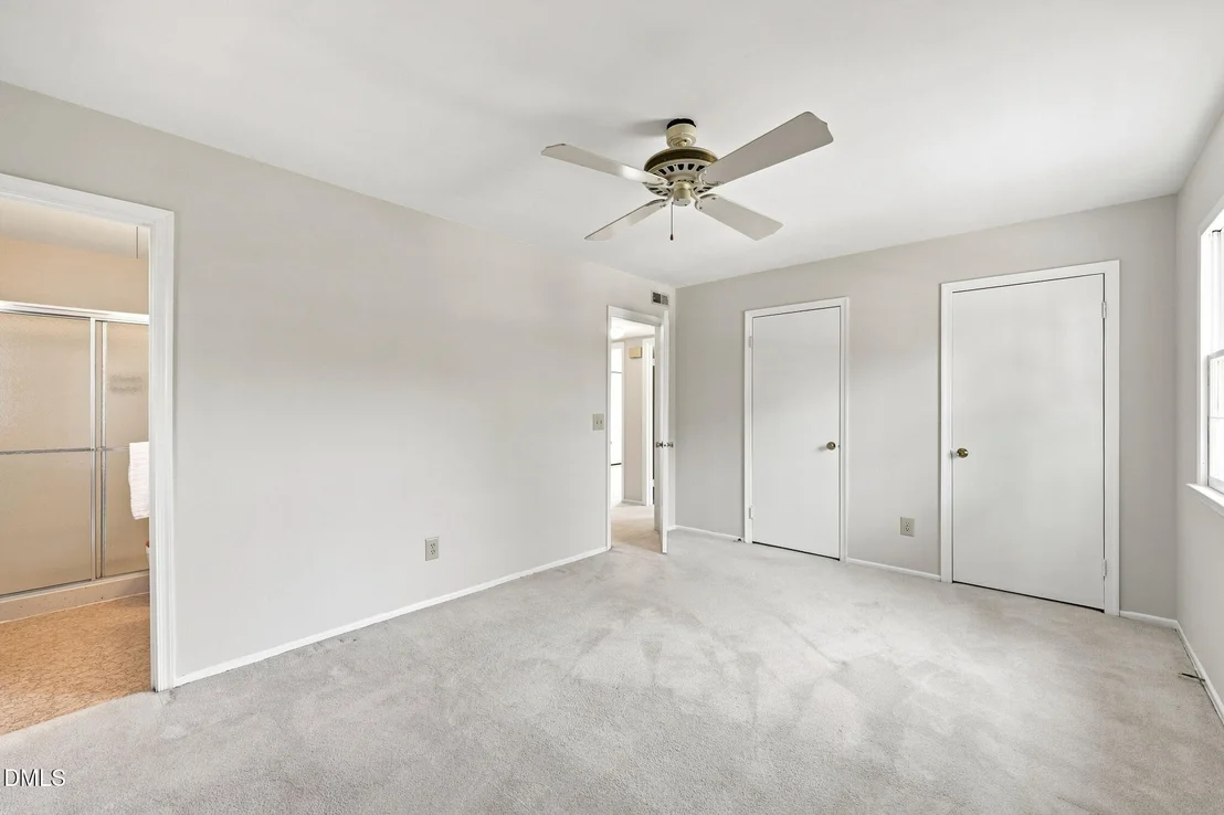 Photo of 2371 Buckingham Road