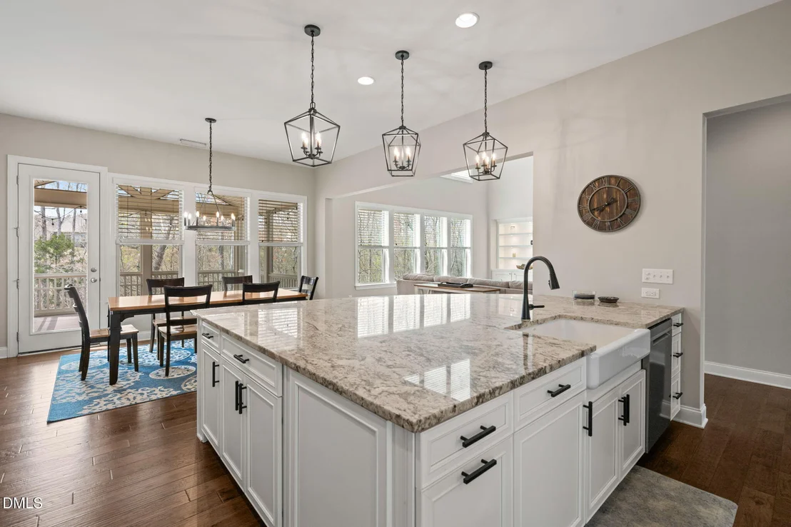 Photo of 320 Papyrus Place