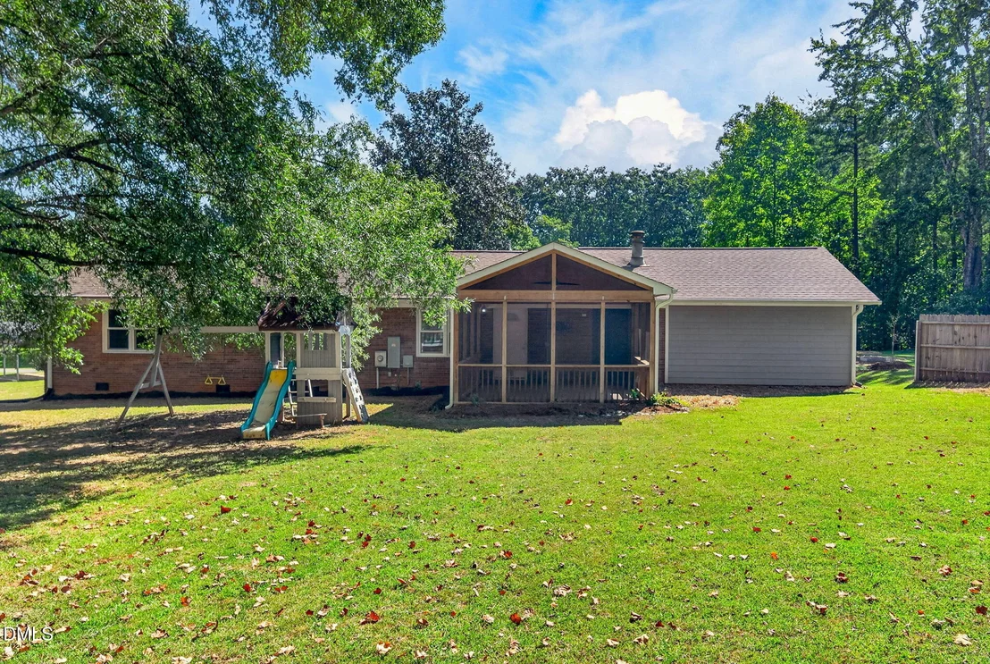 Photo of 5605 Genesee Drive
