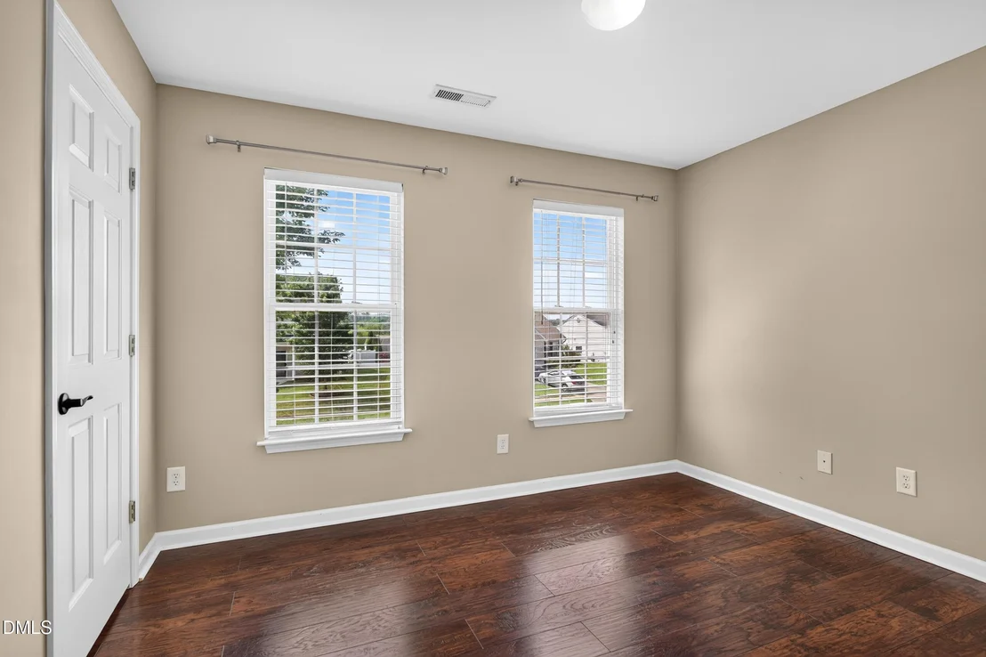 Photo of 2509 Covington Loop