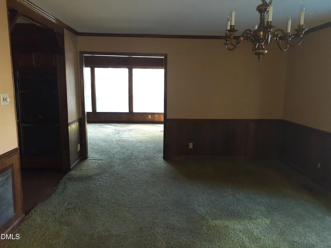 Photo of 1576 Munns Road