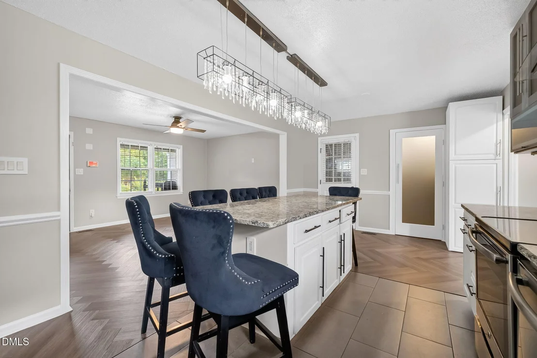 Photo of 209 Chic Ennis Road