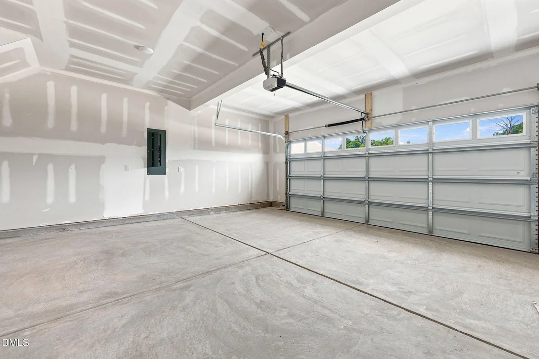 Photo of 143 Grinnell Loop