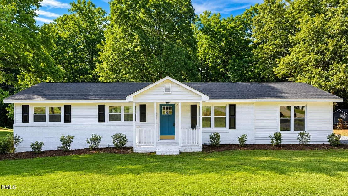 Photo of 383 Pierce Road