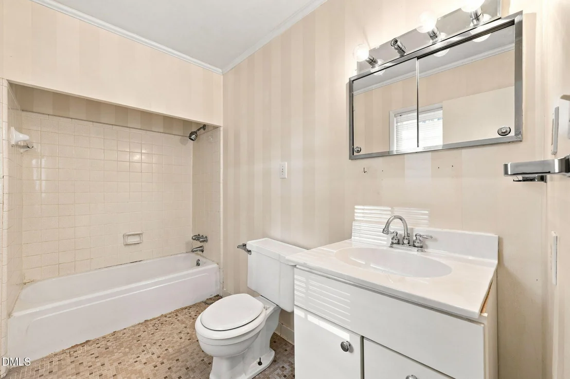 Photo of 1119 Briarcliff Road