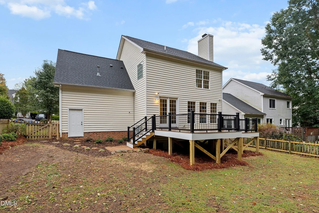 Photo of 711 Midsummer Lane