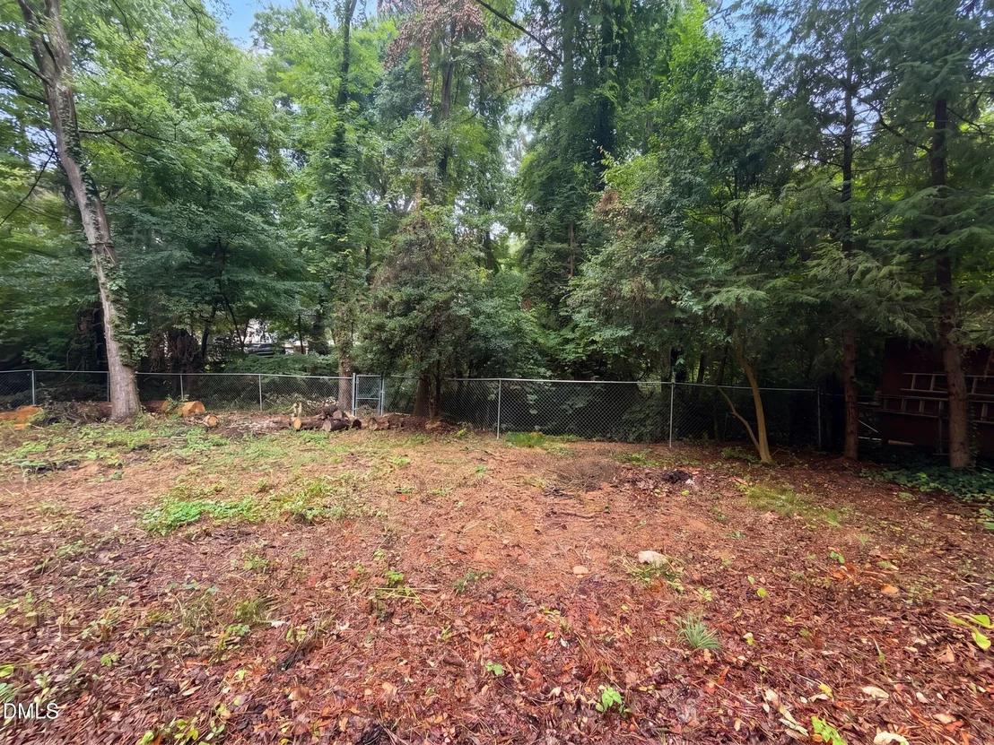 Photo of 1304 Wicklow Drive