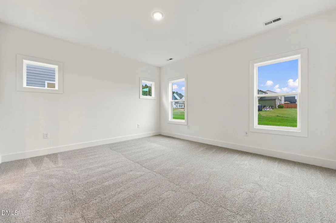 Photo of 131 Grinnell Loop
