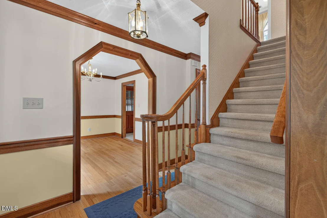 Photo of 6125 Iris Drive