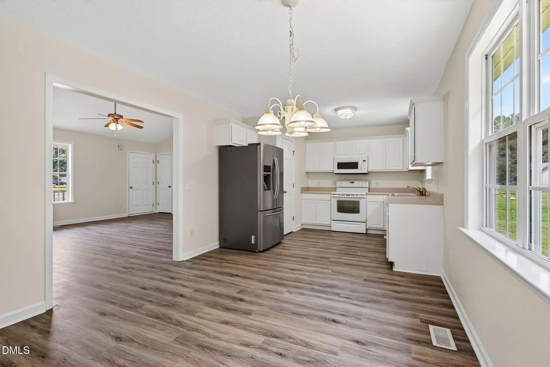 Photo of 2649 Matthews Road