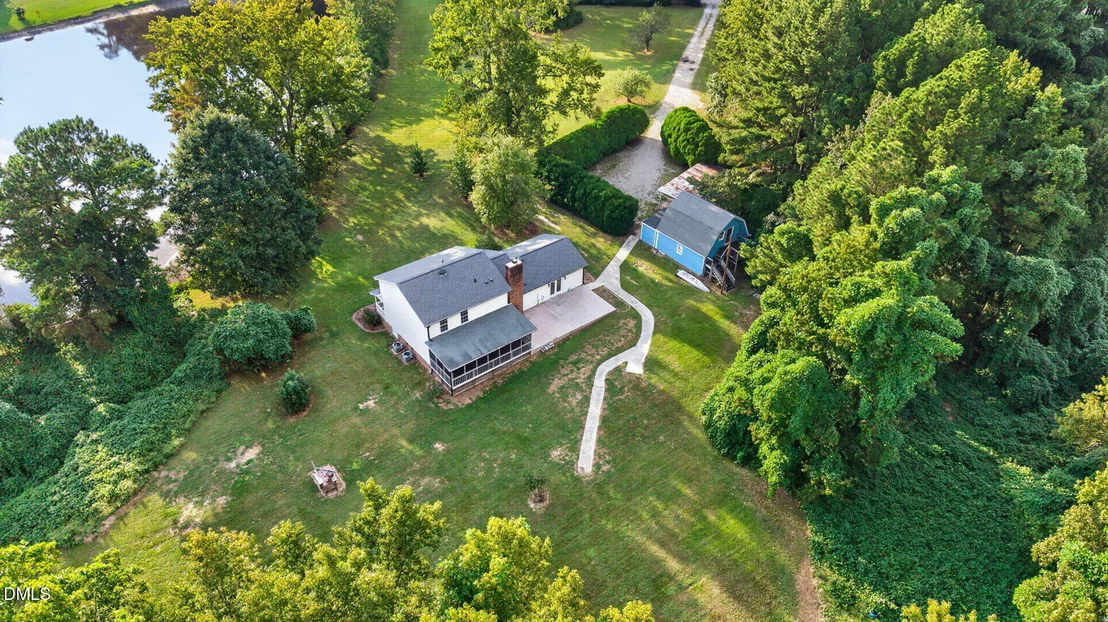 Photo of 9668 Covered Bridge Road