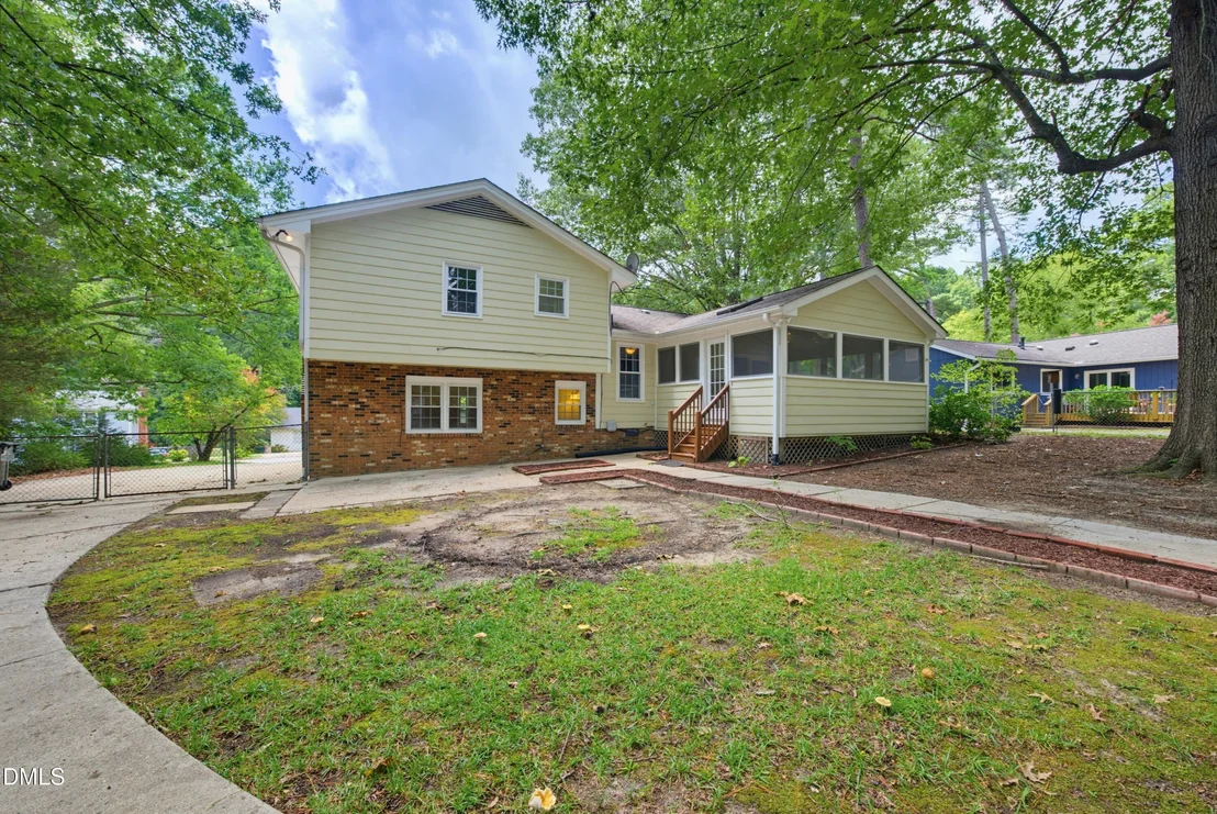 Photo of 1306 Claymore Drive