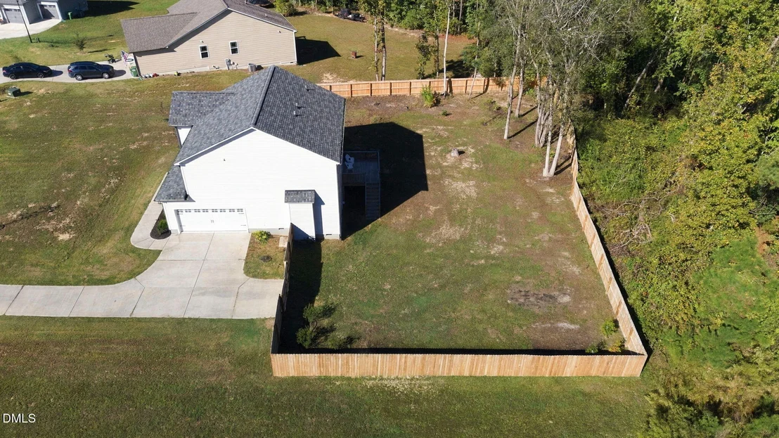 Photo of 300 Starry Sky Drive