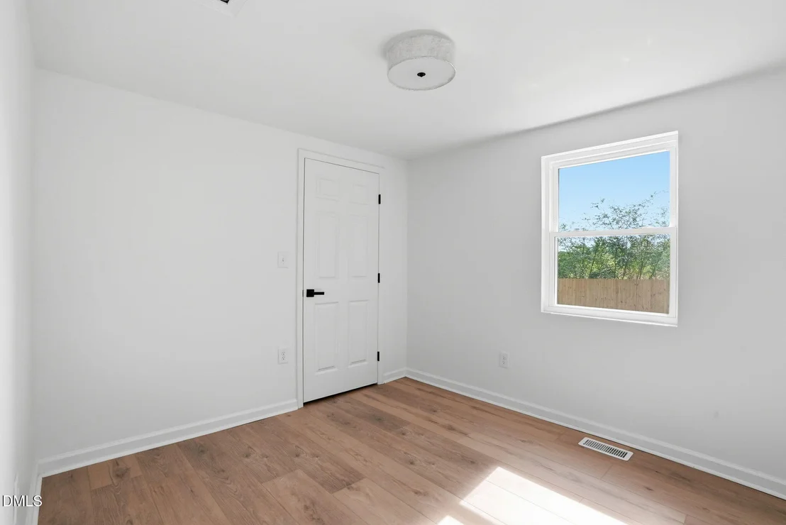 Photo of 1795 Hicks Road