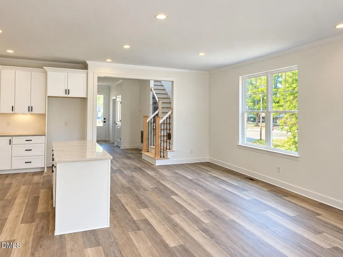 Photo of 1509 Vaughn Road