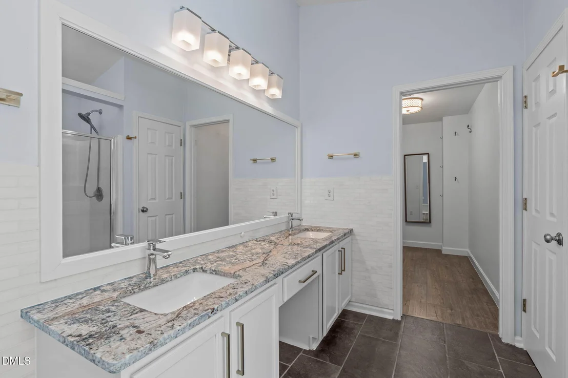 Photo of 715 Bellmeade Bay Drive