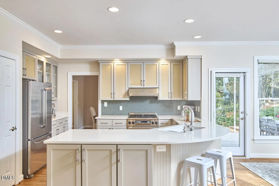 Photo of 4323 Thetford Road
