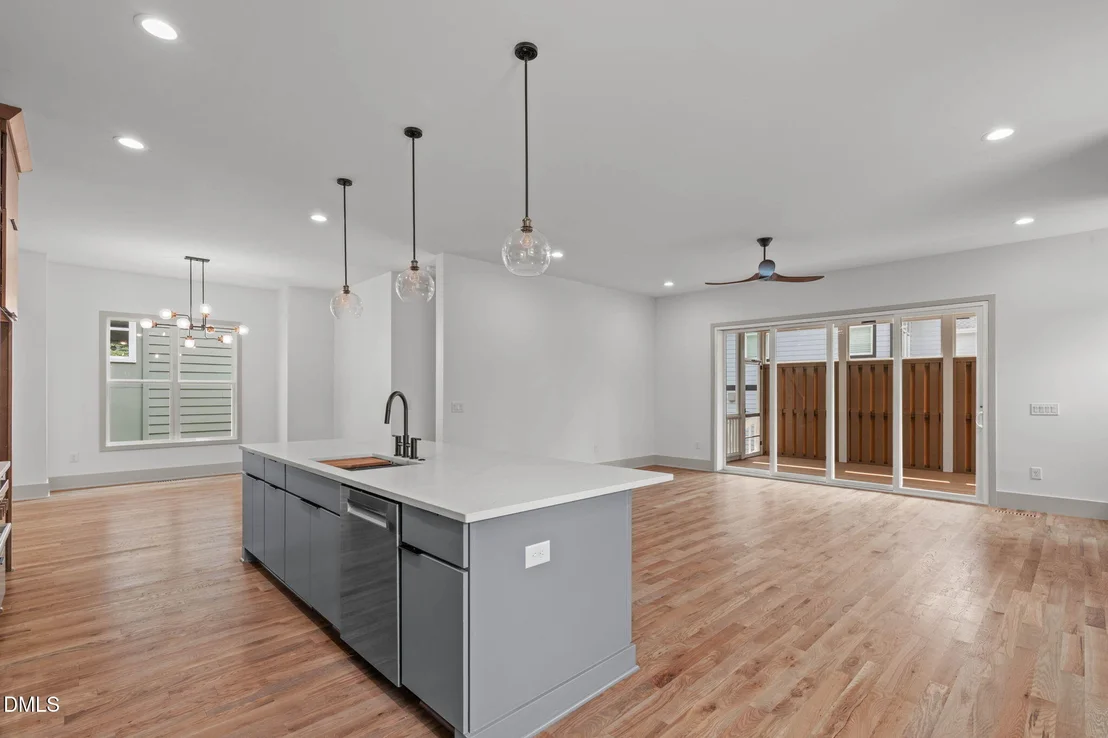 Photo of 1005 Addison Place