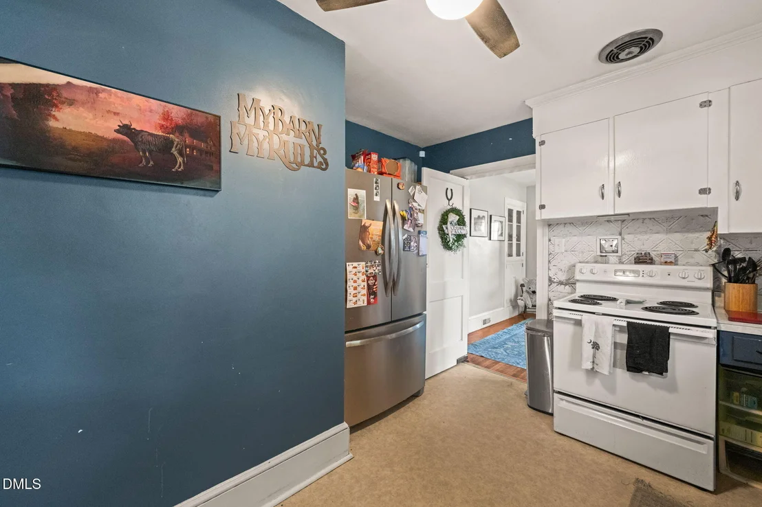Photo of 5225 Satterwhite Point Road