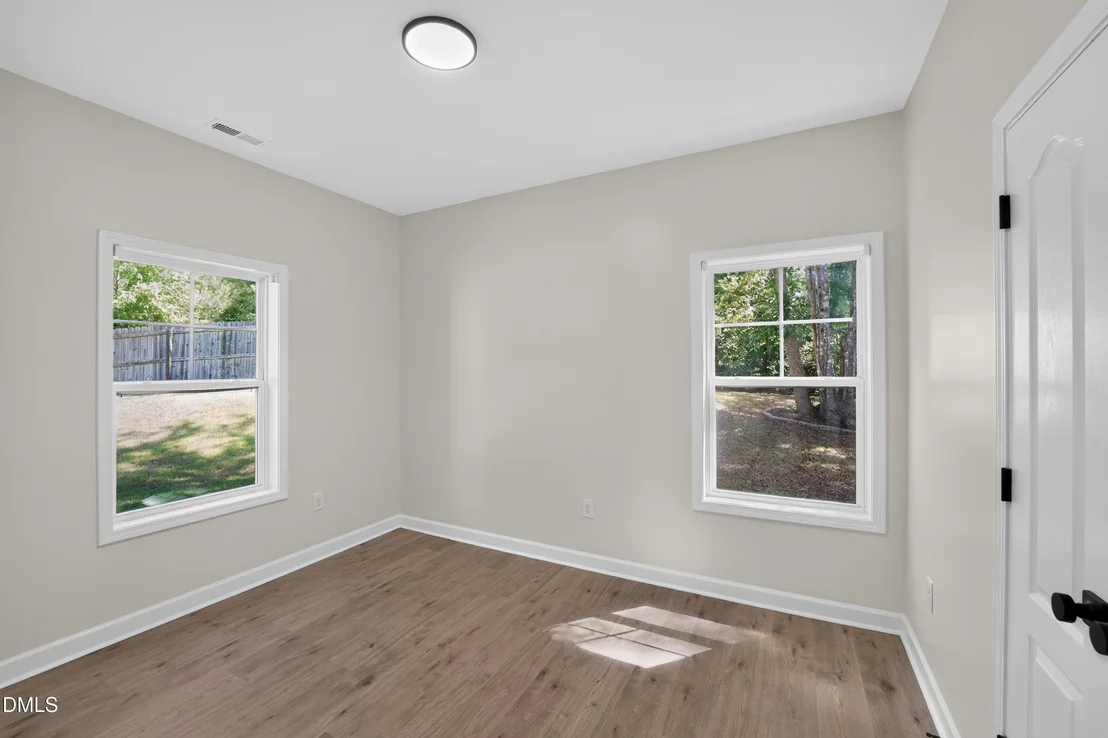 Photo of 345 Birch Avenue